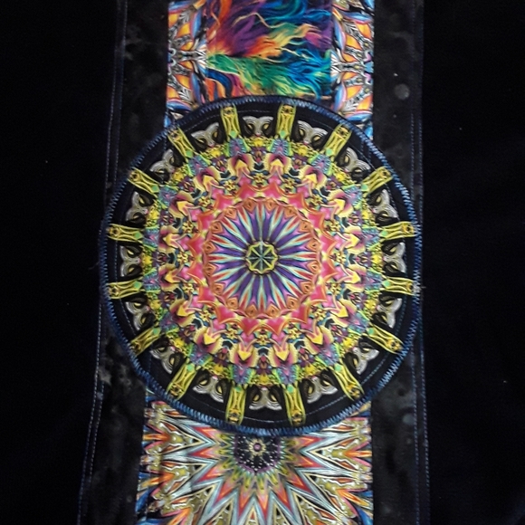 Unique one of a kind handmade needlecord size large beautiful shirt - Picture 16 of 16